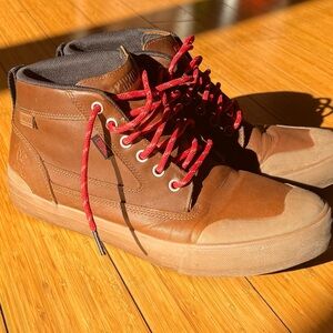 Chrome Industries STORM 415 TRACTION BOOT